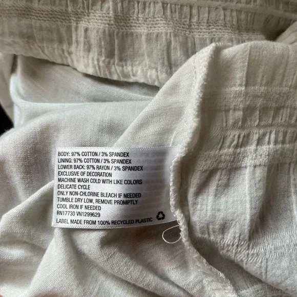 Knox Rose Embroidered Floral Top, Size Medium - Picture 8 of 8